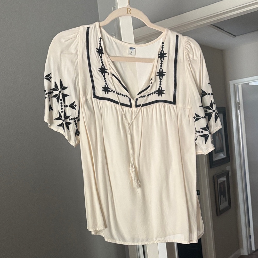 Old Navy Cream Tunic Top with Black Embroidered Accents